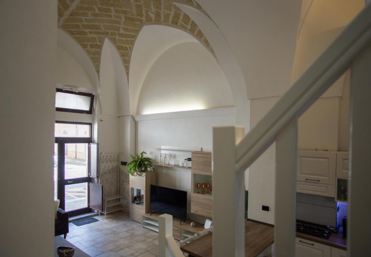 Casa Colombo - The Fab Stay Brindisi Esterno foto